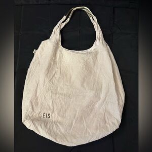 NEW BÉIS Sample Tote — 1 of 1 item!